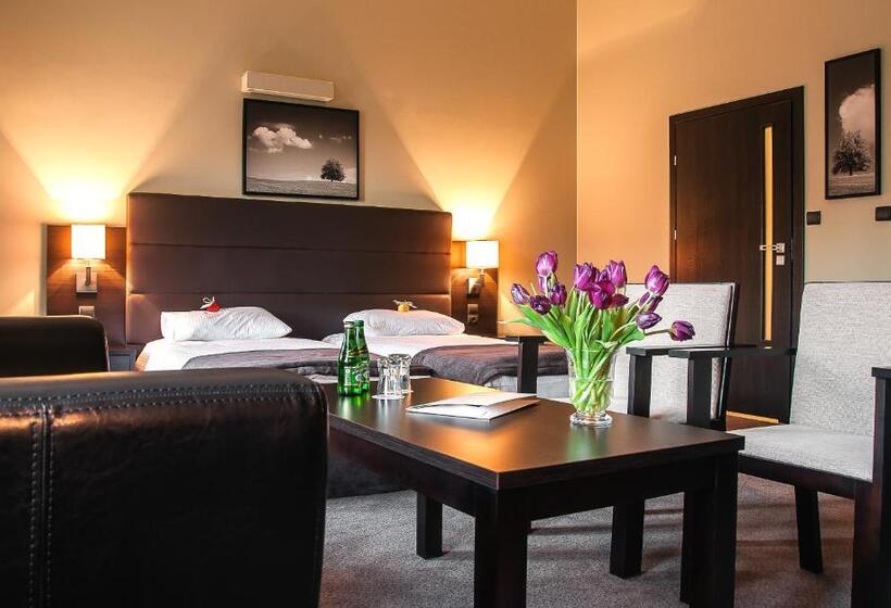 اتاق کلاسیک, Ilan