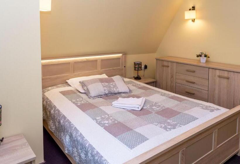 اتاق لوکس چهار تخته, Pensjonat Jastrzębia Turnia