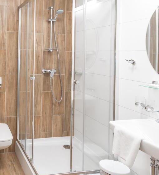 سوییت دوبلکس, Pensjonat Jastrzębia Turnia