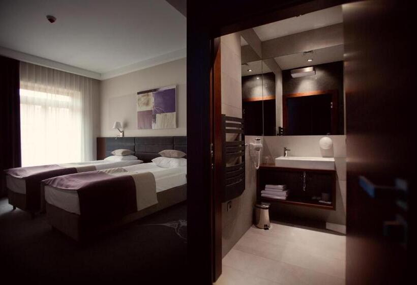 חדר סטנדרט, Kompleks Dąbrówka