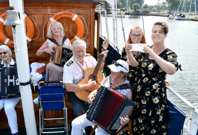 침실 2개 아파트, Vänerport Lakefront Hotell