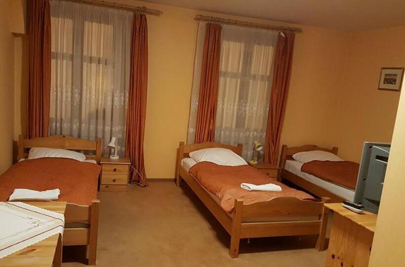 غرفة إقتصادية ثلاثية, Palacyk