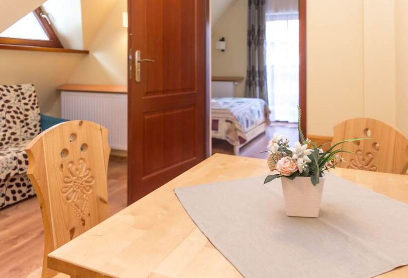 اتاق لوکس چهار تخته, Pensjonat Jastrzębia Turnia