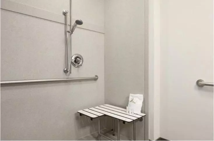 身障者適用スイートルーム, Petrostay Inn & Suites Cotulla