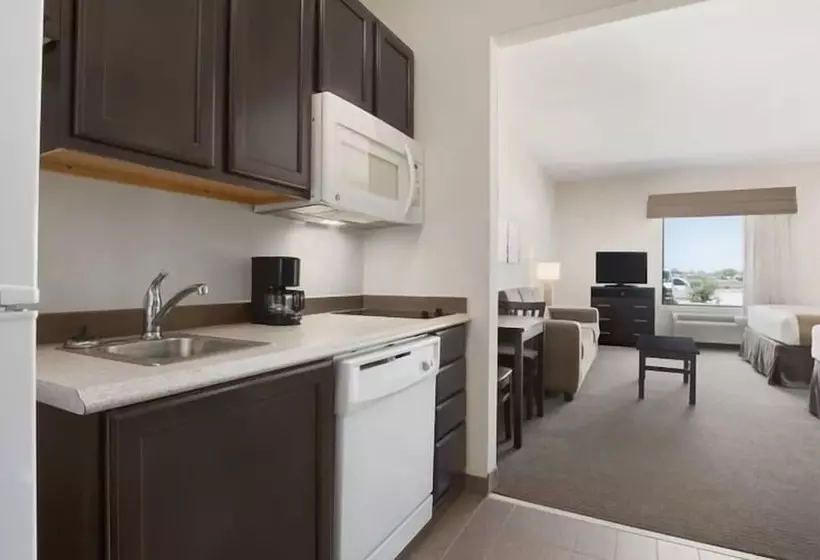 身障者適用スタンダードルーム, Petrostay Inn & Suites Cotulla