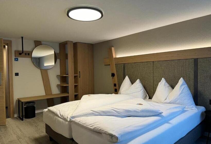 Номер Superior, Restaurant Rössli