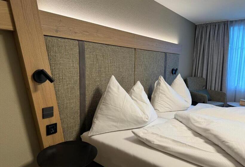 Номер Superior, Restaurant Rössli