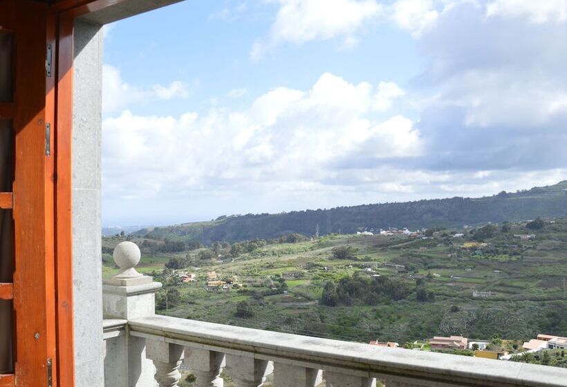 جناح جونيور, Melva Suite