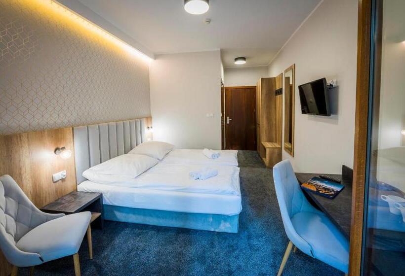 اتاق استاندارد با بالکن, Sailor łeba