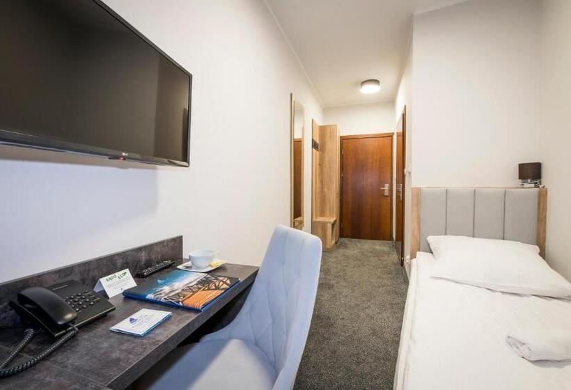 اتاق استاندارد یک نفره, Sailor łeba