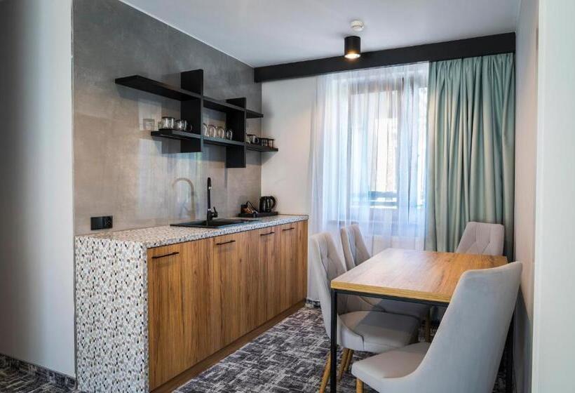 آپارتمان 2 خوابه, Sailor łeba