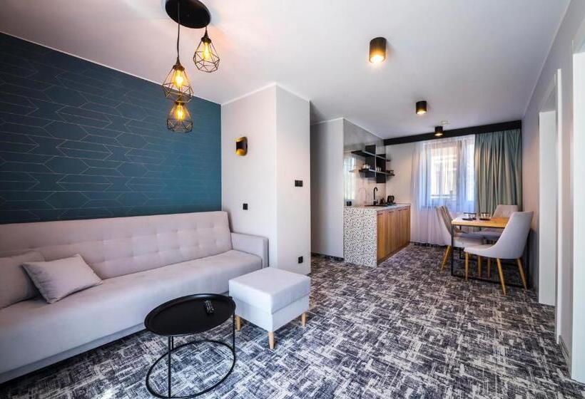 آپارتمان 2 خوابه, Sailor łeba