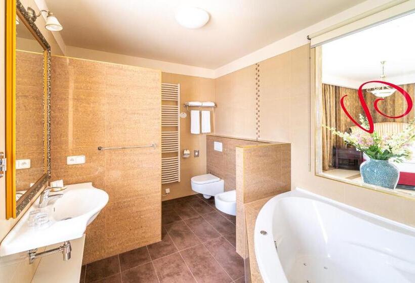 프레지덴셜 스위트, Spa Hotel Vita