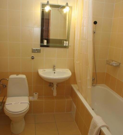 اتاق استاندارد, Terem