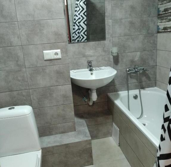 اتاق استاندارد با بالکن, Terem