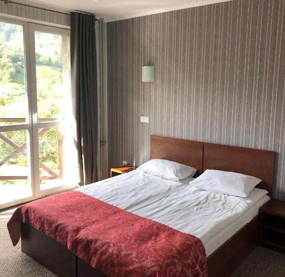 اتاق استاندارد با بالکن, Terem