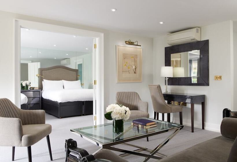 جناح, The Lodge At Ashford Castle