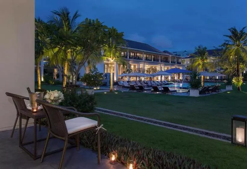 Standard-huone Terassi, U Sathorn Bangkok