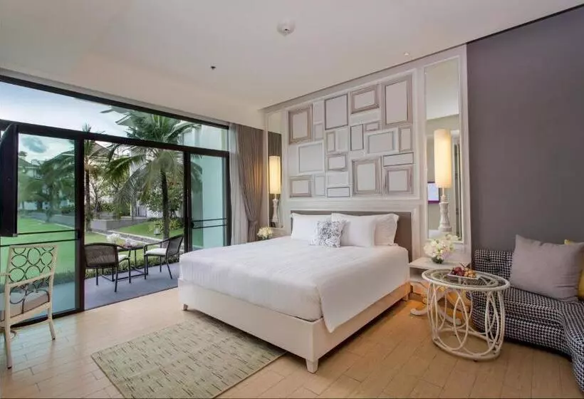 Standard-huone Terassi, U Sathorn Bangkok