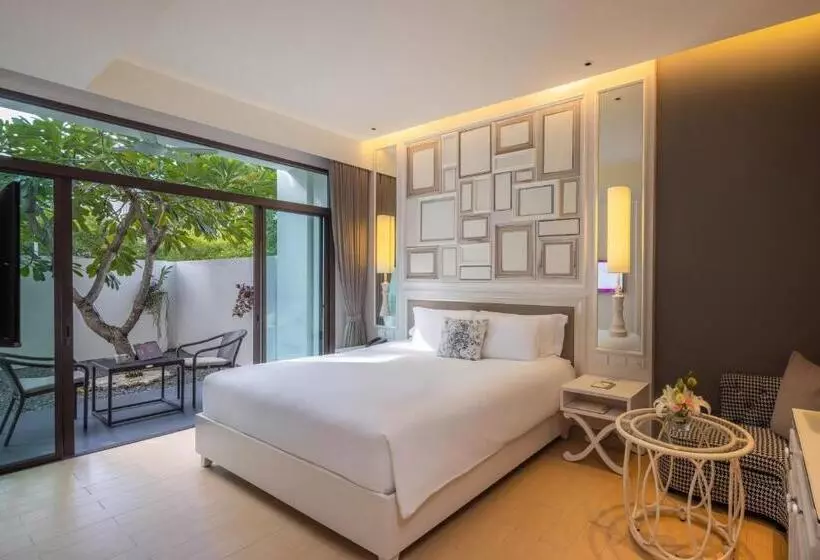 Superior-huone Puutarhanäkymä, U Sathorn Bangkok