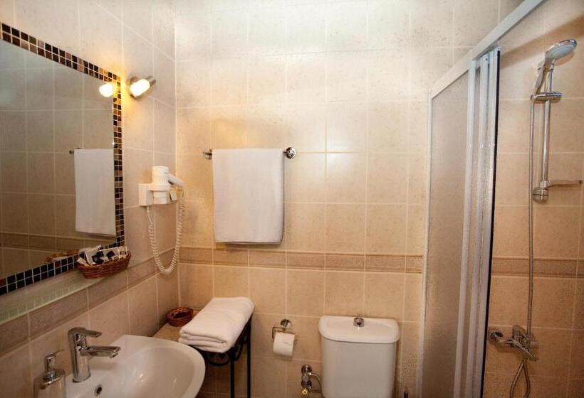 اتاق استاندارد, Ugurlu Konaklari