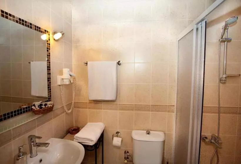 اتاق استاندارد, Ugurlu Konaklari