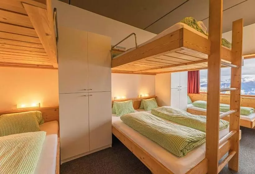 ルームシェアのワンベッド, Venet Gipfelhütte
