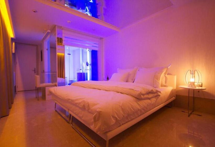 اتاق استاندارد با چشمانداز باغ, Venn Boutique