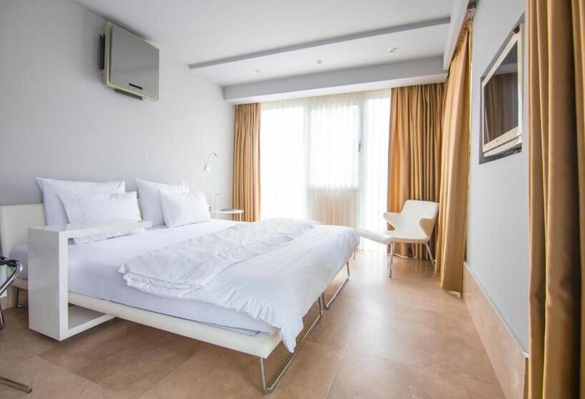 اتاق استاندارد با چشمانداز باغ, Venn Boutique