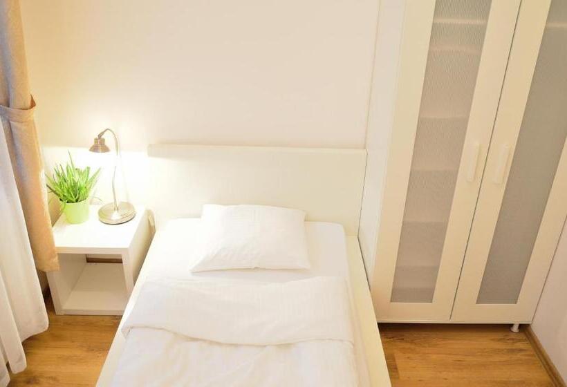 标准单人间, Wenderedu Business Center