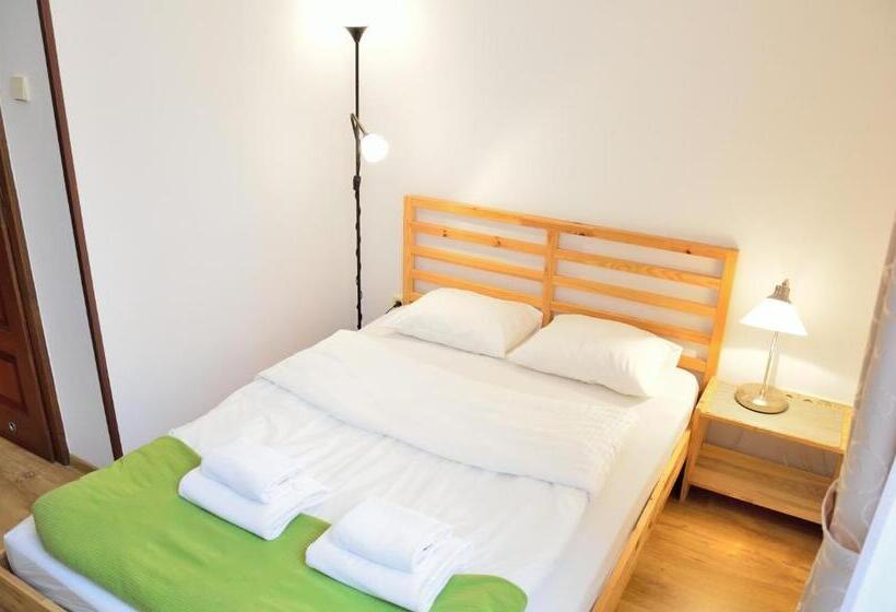 标准间, Wenderedu Business Center