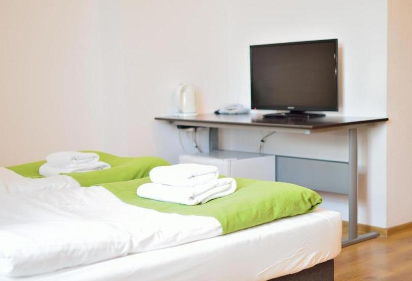 家庭间, Wenderedu Business Center