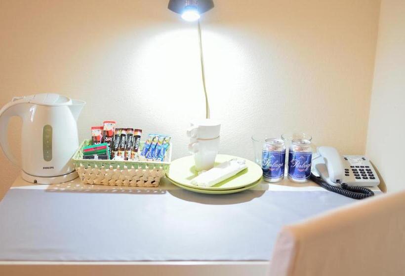 标准间, Wenderedu Business Center