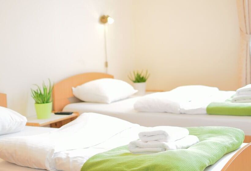 标准间, Wenderedu Business Center