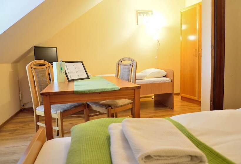 标准间带江景, Wenderedu Business Center