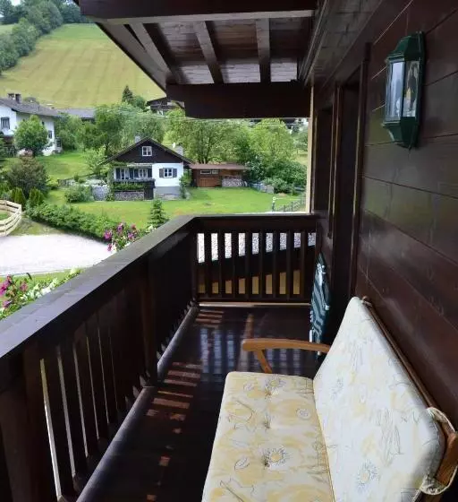 バルコニー付き１ベッドルームアパートメント, Jugendhotel Angerhof