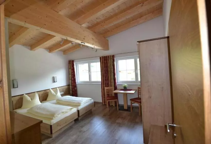 バルコニー付２ベッドルームアパートメント, Jugendhotel Angerhof