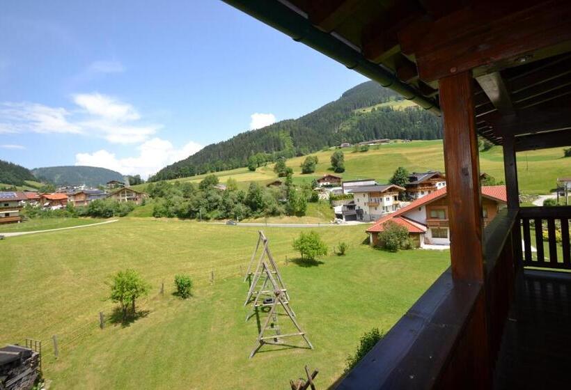 两卧家庭套房, Jugendhotel Angerhof