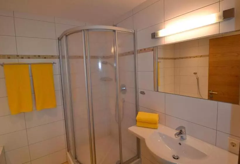 ファミリースイートの２ベッドルーム, Jugendhotel Angerhof