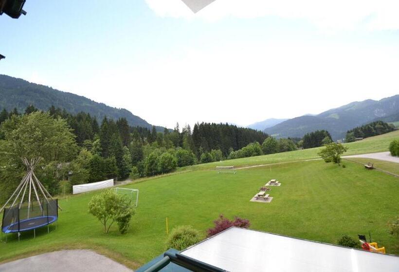 חדר משפחתי, Jugendhotel Angerhof