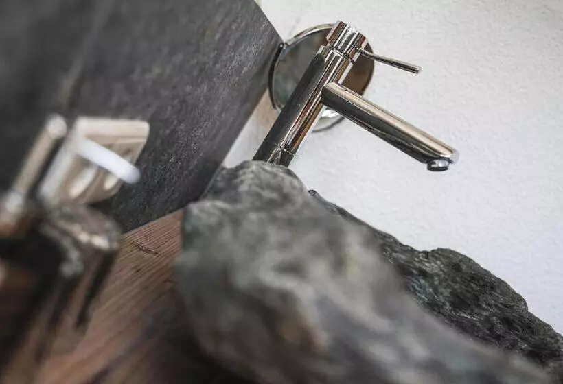 Standard-huone King-vuode, Mineralienhotel Natznerhof