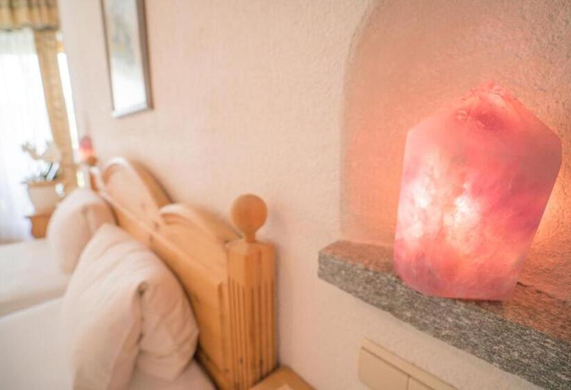 חדר סטנדרט, Mineralienhotel Natznerhof