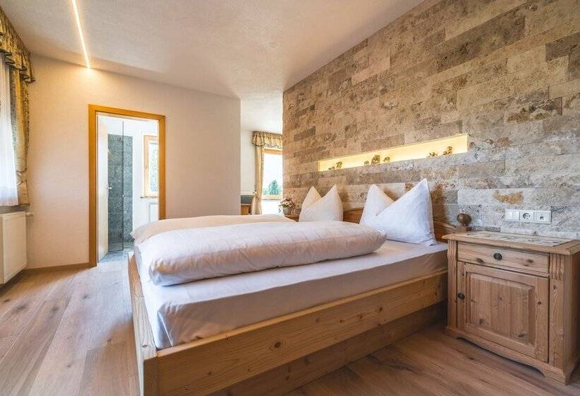 חדר סטנדרט, Mineralienhotel Natznerhof