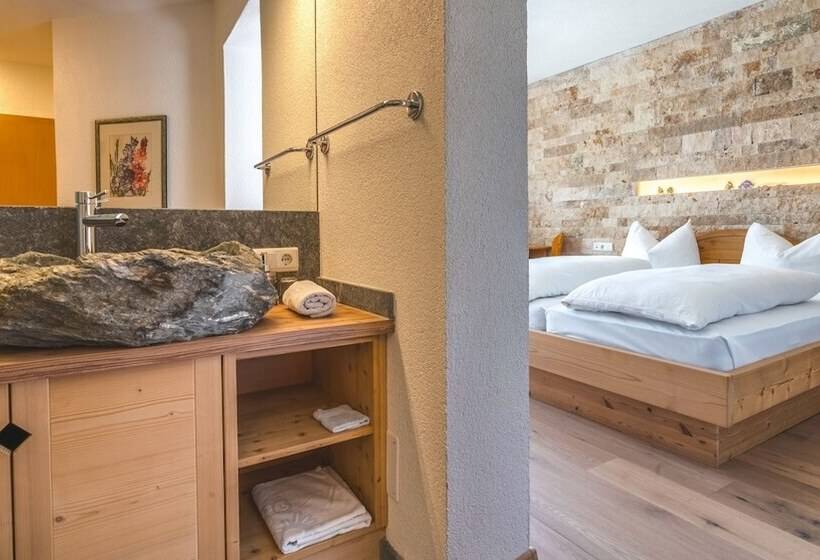 חדר סטנדרט, Mineralienhotel Natznerhof