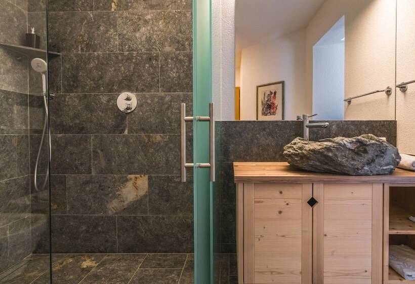 חדר סטנדרט, Mineralienhotel Natznerhof