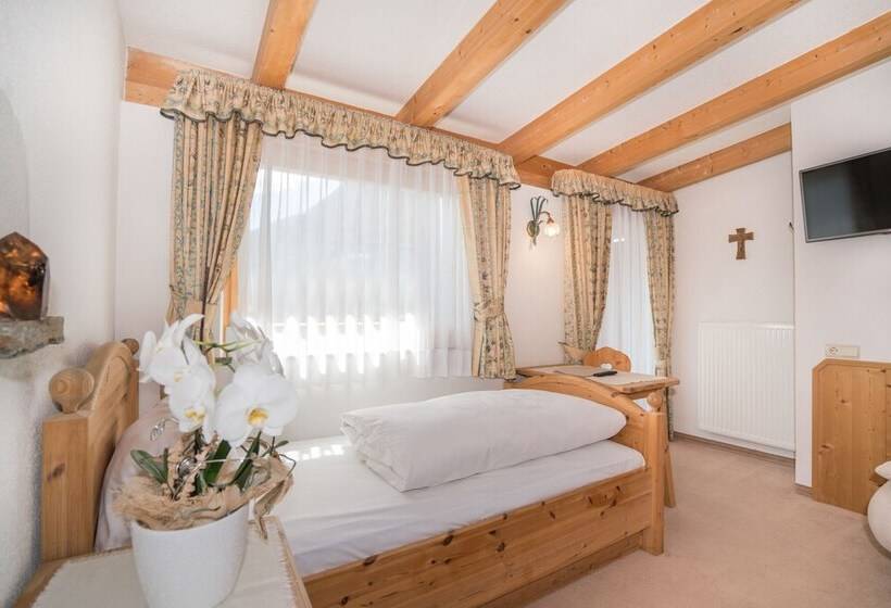 חדר סטנדרט יחיד, Mineralienhotel Natznerhof