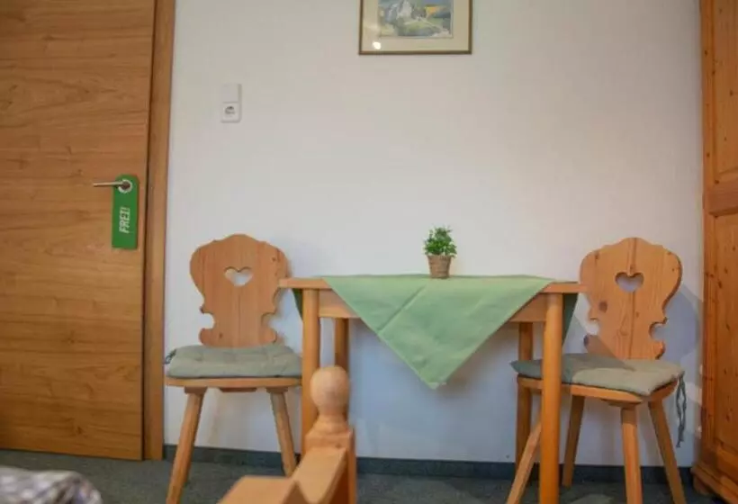 エコノミールーム, Gästehaus Familie Gebhard Schädle