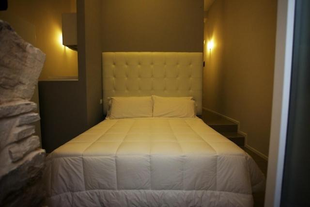 クラシックルーム, Fabris Palace