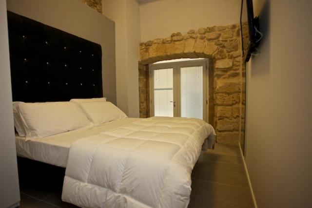 クラシックルーム, Fabris Palace