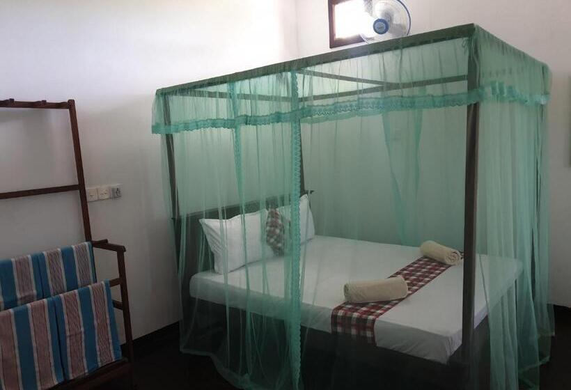 غرفة عائلية, Village Star Restmirissa